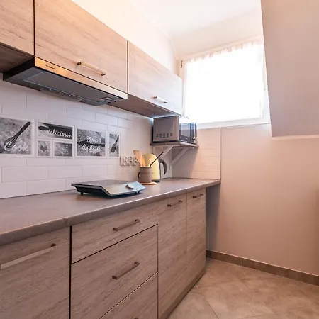 Oskar Проживание в семье Владыславово