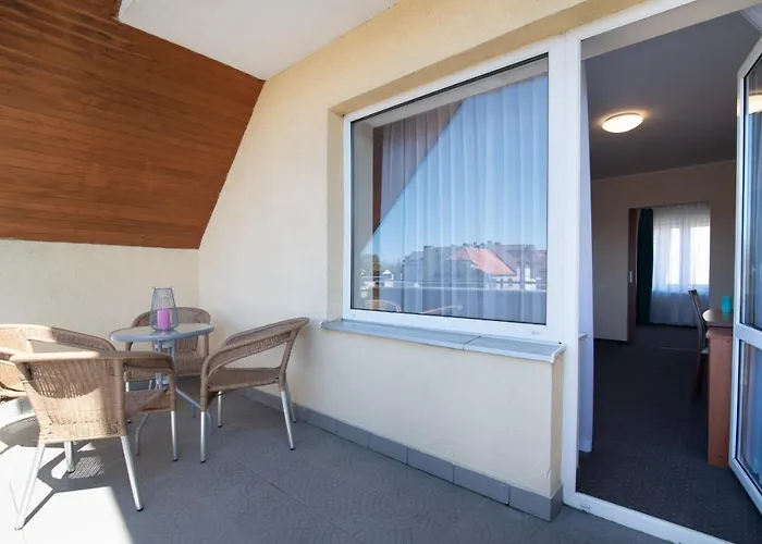 Oskar Проживание в семье